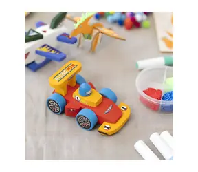 Kreatives Rennauto aus Holz / Kreativset / ab 8 Jahren