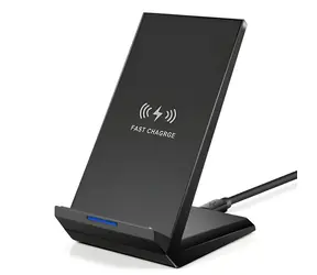 2GO Schwarz / Kabelloses Ladegerät / 15 W / Schnellladefunktion / USB-C-Kabel im Lieferumfang enthalten