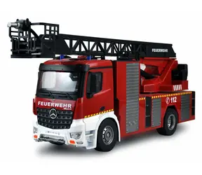 AMEWI Mercedes-Benz Feuerwehr-Drehleiterwagen / RC-Auto / RTR / Fernsteuerung / 2,4 GHz