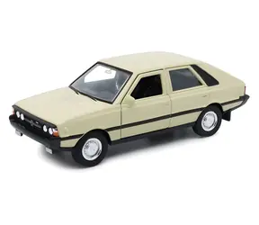 Welly Modellauto FSO Polonez 1500 MR'78 orange / 1:34 / ab 3 Jahren