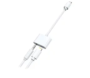 2GO weiß / Audio-Ladeadapter / Lightning auf 3,5 mm + Lightning / Kabel 10 cm