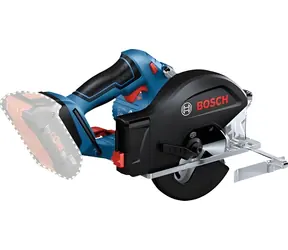 BOSCH GKM 18V-50 Professional / Akku-Kreissäge für Metall / 136 mm / 4250 U/min / 57 mm Schnittbreite