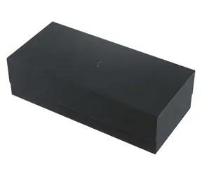 GAMEGENIC Dungeon 1100+ Kartenbox schwarz / Kapazität: 1100 Karten / Magnetverschluss / Nexofyber+