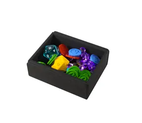 GAMEGENIC Aufbewahrungsbox für Spielsteine, Karten und Würfel, Schwarz / Magnetverschluss / 113 × 87 × 36 mm