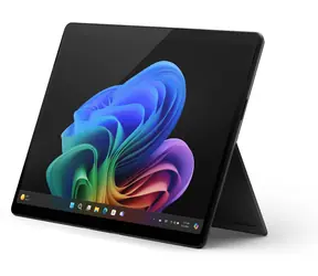 Microsoft Surface Pro 13" (11. Generation) Schwarz / Tablet / Snapdragon X PLUS / 13" Touchscreen (2880 x 1920 Pixel) / 16 GB RAM / 512 GB SSD