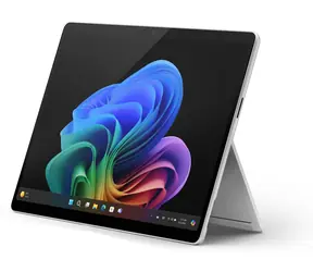 Microsoft Surface Pro 11 13" Platin / Tablet 2-in-1 / Snapdragon X PLUS / 5G / 16 GB / 256 GB SSD / Windows 11 Pro
