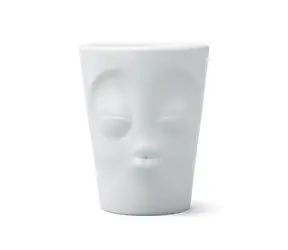 Fiftyeight Mug Küssend weiß / Becher / 350 ml / Porzellan