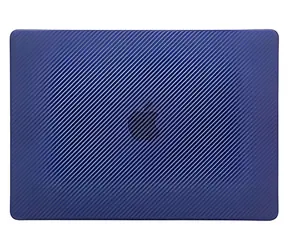 Devia Carbonfaser-Hartschalenetui für MacBook Pro 13" (2020/2022) in Pfingstrosenblau / Schutzhülle