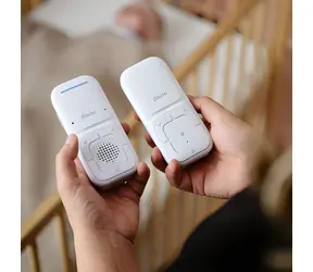 Alecto DBX130 weiß / Babyphone / DECT / Reichweite bis zu 300 m / VOX-Aktivierung / Gegensprechfunktion