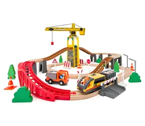 Eisenbahnstrecke mit Kran / 70 Teile / ab 3 Jahren