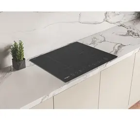 Whirlpool WB B8360 NE BM schwarz / Induktionskochfeld / 59 cm / 4 Kochzonen