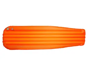 Flextail Tiny Isomatte R05 AVS Mumien-Orange / Aufblasbare Matratze / R 6.0 / 183 × 55 cm / 588 g / AVS-Pumpe