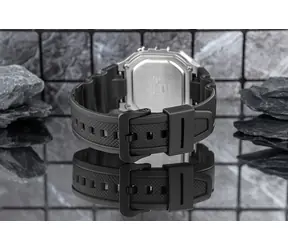 Casio W-218HM-7AVDF / Digitale Herrenuhr / Mit Geschenkbox