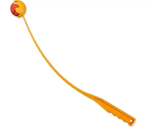 TRIXIE Katapult mit Ball für Hunde / 70 cm / Kunststoff / Für mittelgroße und große Hunde