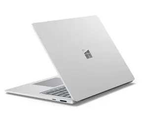 Microsoft Surface Laptop 15" (8. Edition) Platin / Notebook / Snapdragon® X2 Elite / 3270 x 2180 / 32 GB / 1 TB / Windows 11 Pro