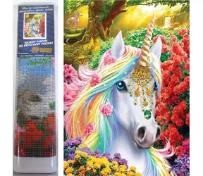 Norimpex Diamantmalerei Dekoriertes Einhorn / 30x40 cm