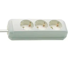 Brennenstuhl Eco-Line weiß / Verlängerungskabel / 3-fach Steckdose / 45° / 5 m / 3500 W