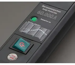 Brennenstuhl Premium-Line schwarz / Überspannungsschutz / 6 Steckdosen / 3 m Kabel / 60.000 A / IP20