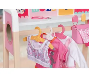 Zapf Creation BABY Kleiderstange für Puppen / Puppenzubehör / ab 3 Jahren