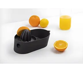 BlimPlus Oblo Carbon Black / Zitruspresse / manuell / BPA-frei