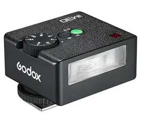 Godox iM30 / Blitzgerät / Leitzahl 15 / 7 Helligkeitsstufen / Universalsteckdose / 2x AAA