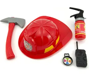 TEDDIES Feuerwehr-Set mit Zubehör / Helm, Feuerlöscher und Funkgerät