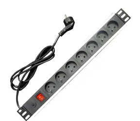 OEM 19" Stromverteilerkasten 7x230V / Stromverteilerkasten / Überspannungsschutz / 16 A / 1,8 m / schwarz