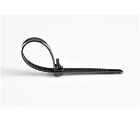 StarTech Kabelbinder, wiederlösbar, schwarz / Kabelbinder / Nylon / 125 mm / 100 Stück