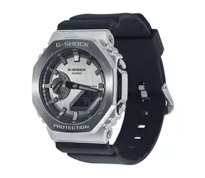 Casio G-Shock GM-2100-1AER / Uhr