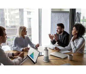 Ricoh 360 Meeting Hub V2 / Konferenzkamera / 360° / FHD / bis zu 8 Personen / RJ45