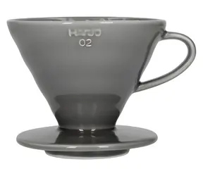 Hario Dripper V60-02 grau / Keramik / Größe 2