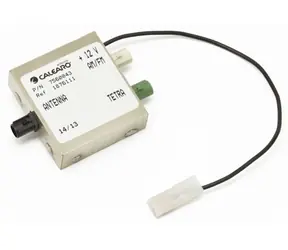 Calearo Antennensplitter AM/FM/TETRA / Antennensignalverteiler / FAKRA-Anschlüsse / Verstärkung 6 dB / 12 V