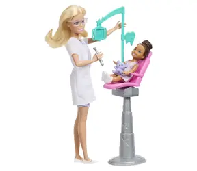 Mattel Barbie Berufsspielset - blonde Zahnärztin / ab 3 Jahren