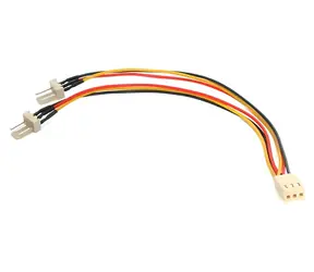 StarTech TX3 Lüfter-Stromkabel / Stromkabel / Molex (3-polig) auf 2x Molex (3-polig) / 0,15 m