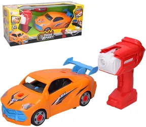 WIKY RC-Auto mit Werkzeug, 21 cm / RC-Auto / 2,4 GHz / Licht und Sound / ab 3 Jahren