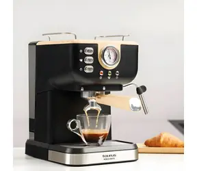 Taurus Onyx Moka Espressokanne mit Hebelmechanismus / 1050 W / 20 bar / 1,5 l / Milchaufschäumer