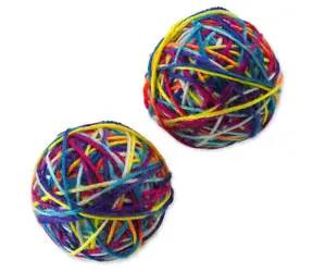 Magisches Katzenspielzeug - bunter Ball 6,5cm