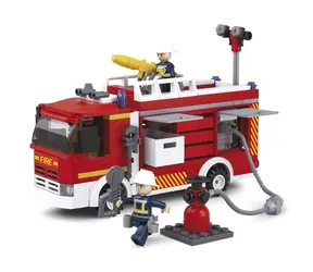 Sluban Firemen M38-B0626 Feuerwehrauto mit Pumpe