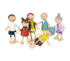 Small Foot Holzfiguren Familie / ab 3 Jahren