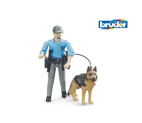 Bruder 62150 Polizist mit Hund / 1:16 / ab 4 Jahren