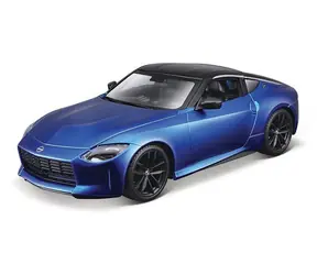 Maisto - Bausatz Nissan Z SPAL 2023 / Maßstab: 1:24 / ab 8 Jahren