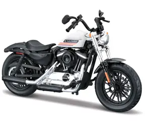 Maisto HD 2018 Forty-Eight® Special (Aust. ver.) weiß / Maßstab 1:18 / ab 3 Jahren