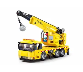 Sluban Town M38-B1195 LKW-Kran mit Abrissbirne
