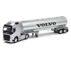 Welly VOLVO FH ÖLTANKER 1:32 silber