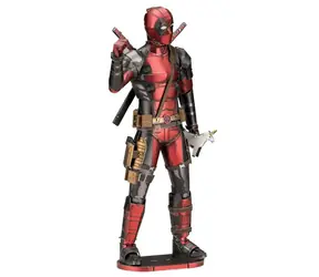 Ausgepackt - Metal Earth 3D MARVEL Deadpool / Anzahl der Teile: 87 / ab 14 Jahren / ausgepackt