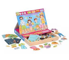 2Kids Toys Magnetisches Anzieh-Familienset / ab 3 Jahren