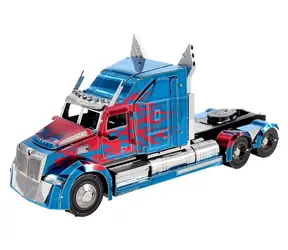 Metal Earth 3D-Puzzle Transformers: Optimus Prime Western Star 5700 Truck (ICONX) / Anzahl der Teile: 65 / ab 14 Jahren