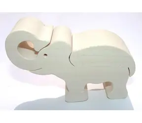 Fauna Holztier Elefant / ab 3 Jahren