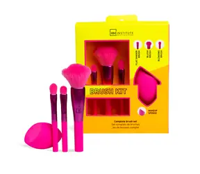 IDC Institute Make-up-Pinsel- und Schwämmchen-Set, 4-teilig / Pinsel- und Schwammset