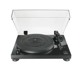 AUDIO TECHNICA AT-LPW50PB schwarz / Plattenspieler / 33&45 U/min / RCA / Vorverstärker  